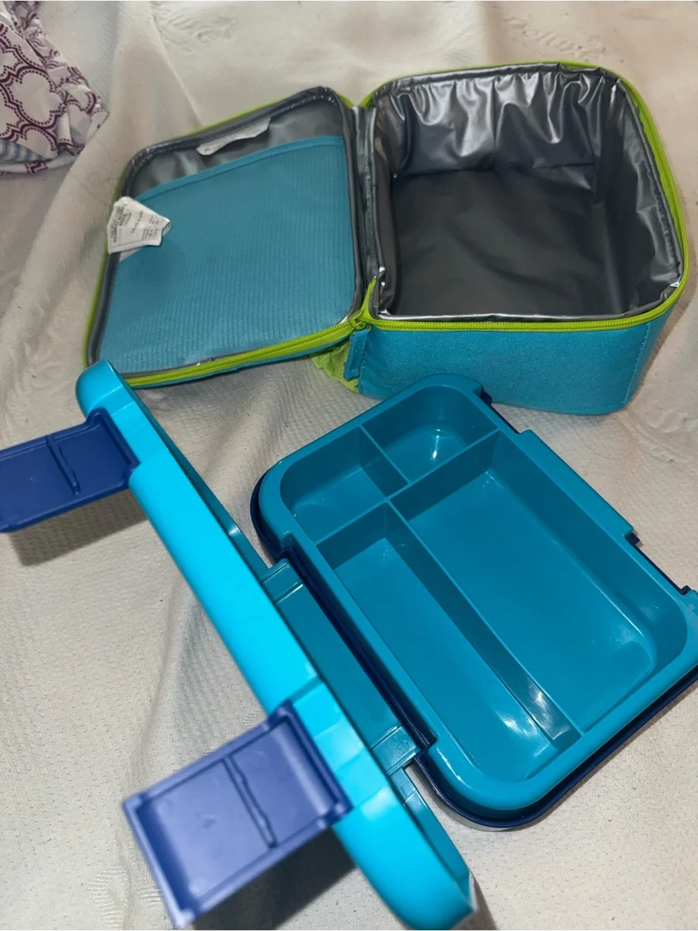 Kids Blue & Lime Skateboard Print Lunch Bag - Comfort Fit